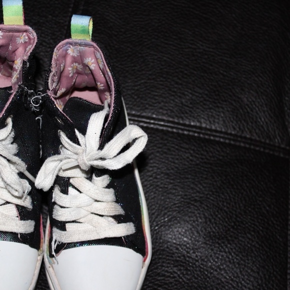 NYC MADDEN KIDS SIZE 13 STACKED HIGH TOP GLITTER SHOES - Picture 4 of 5